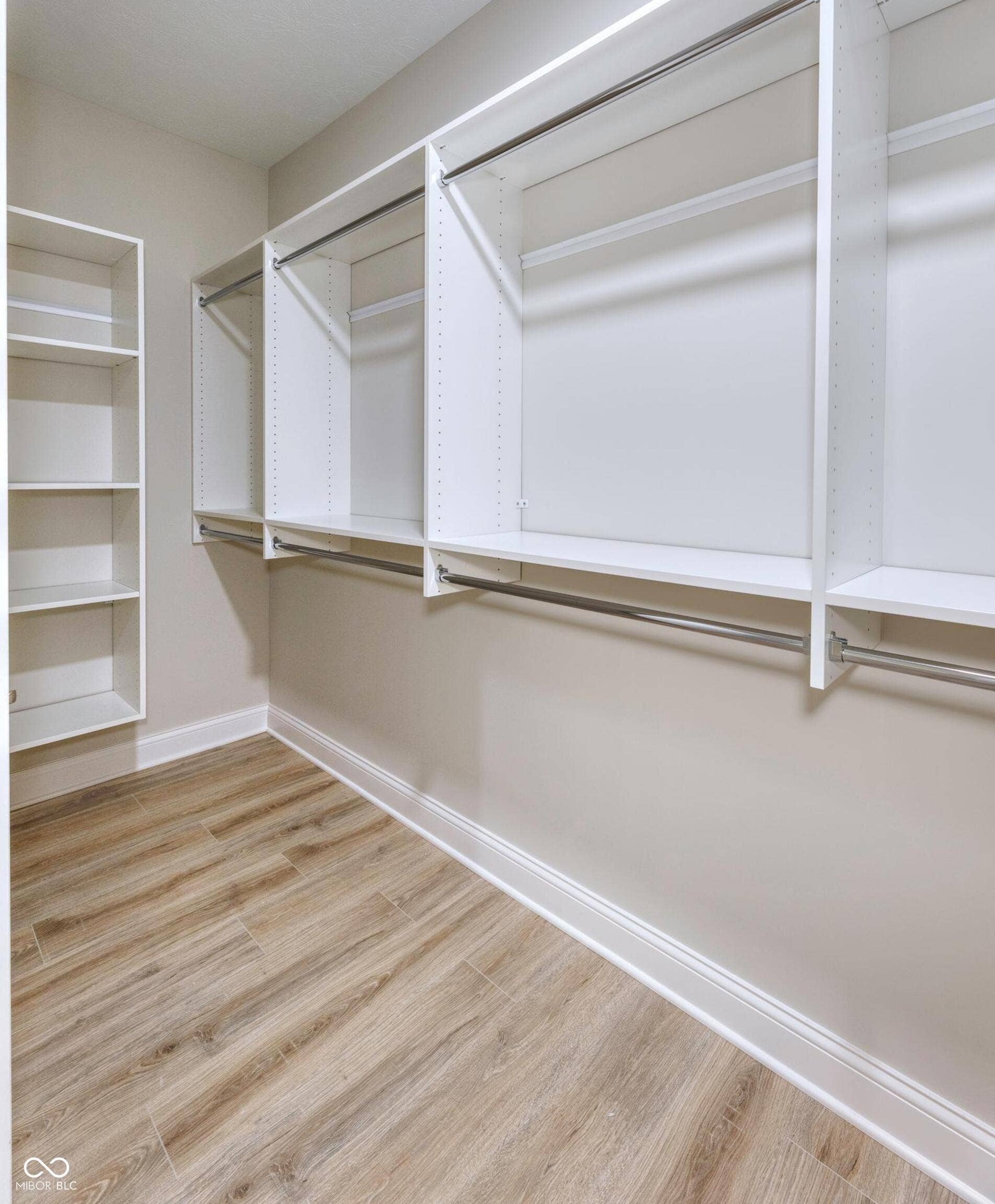 Walk In Closets