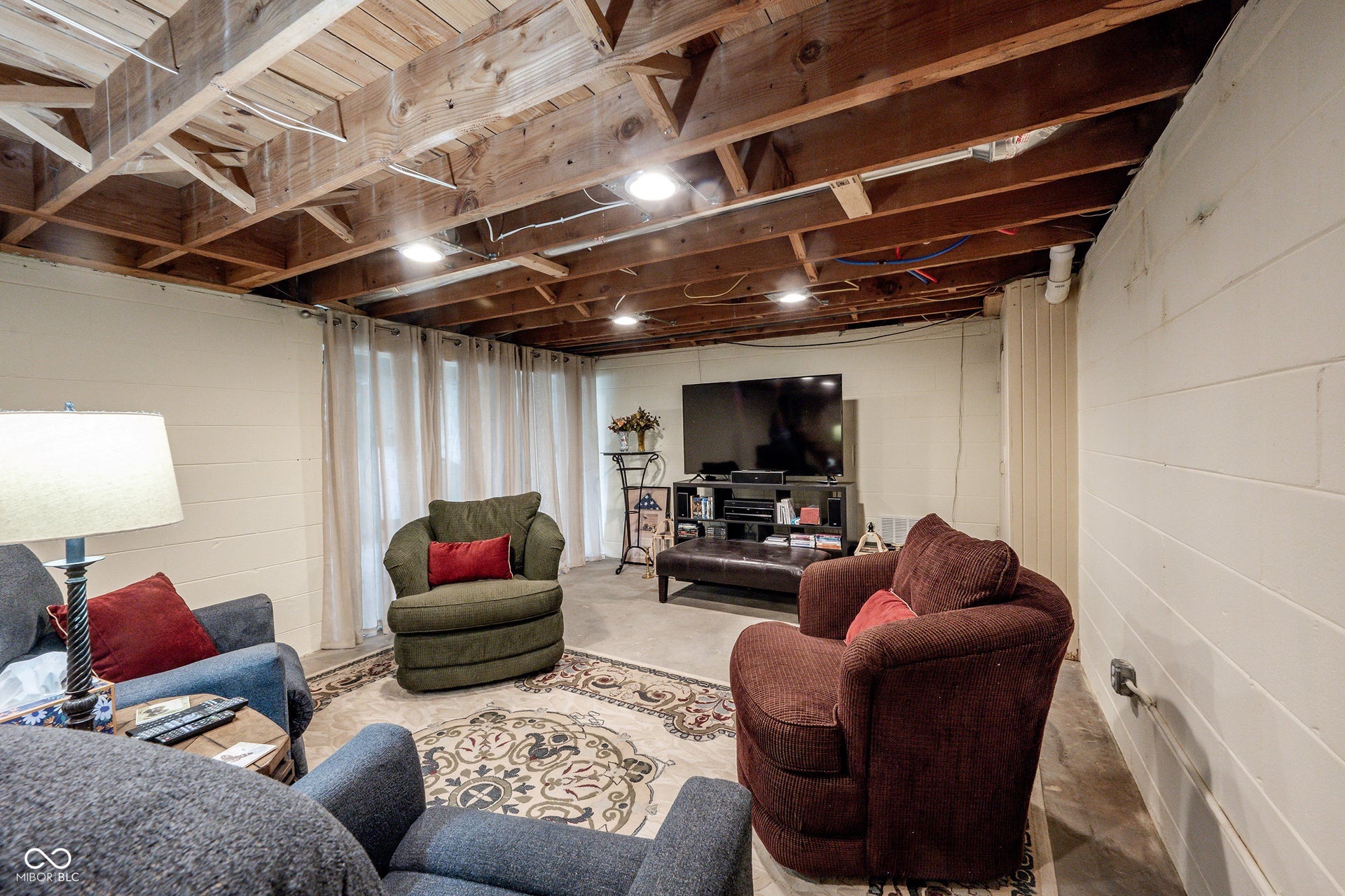 Full unfinished basement, ready for the next owner and has a Half Bath.
