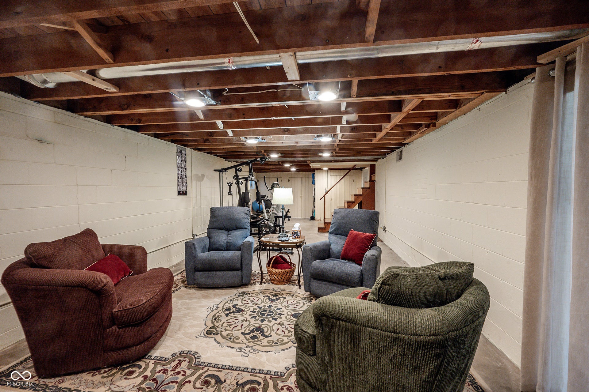 8575 N Pennsylvania Street, Indianapolis, IN 46240