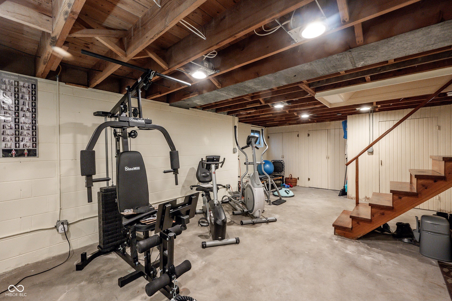 8575 N Pennsylvania Street, Indianapolis, IN 46240