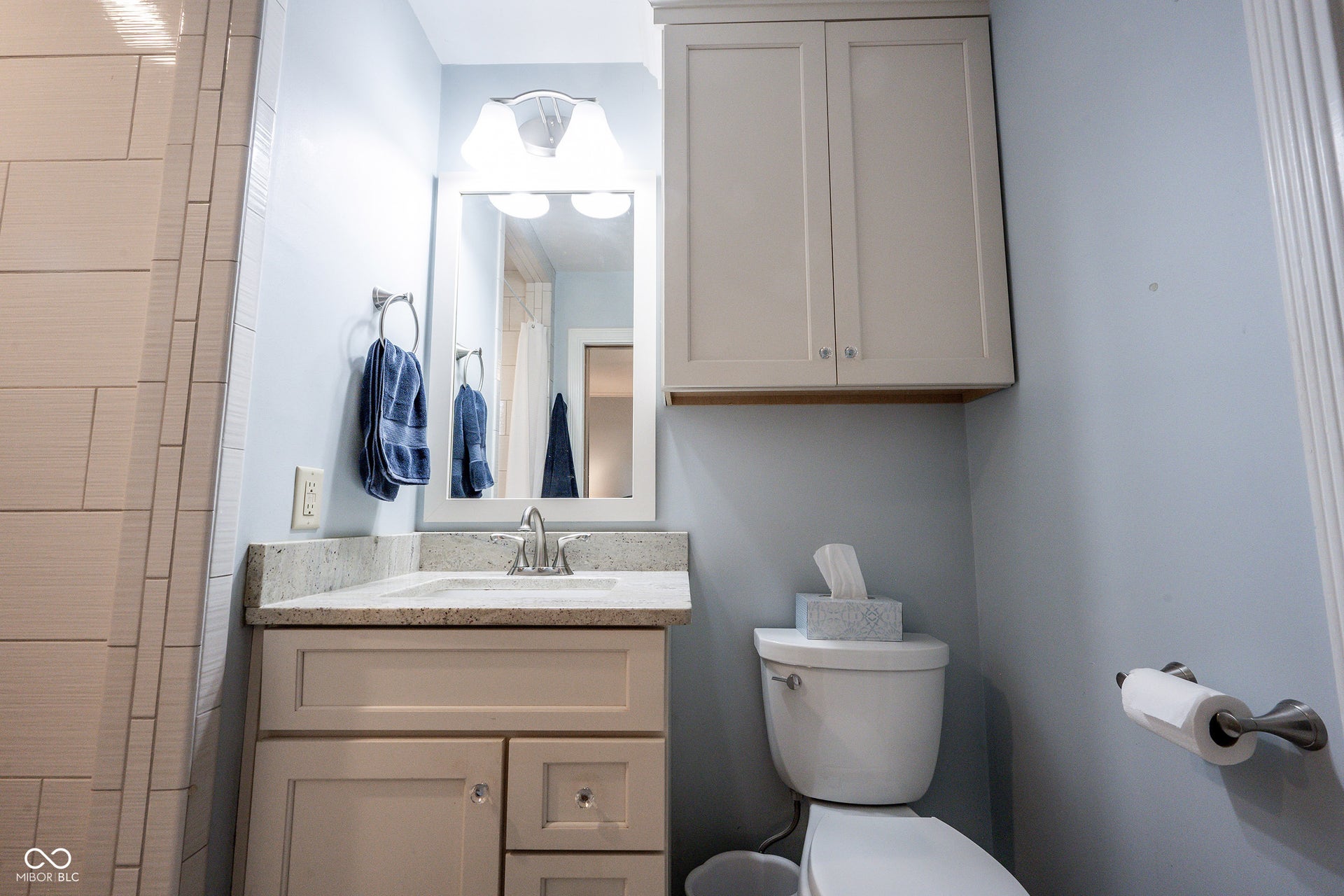 8575 N Pennsylvania Street, Indianapolis, IN 46240