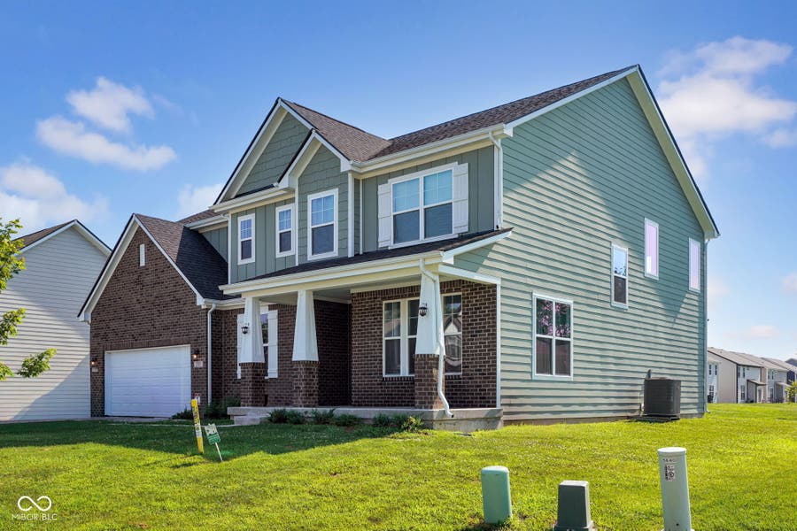 Property photo for 2731 Victory Drive, Columbus, IN