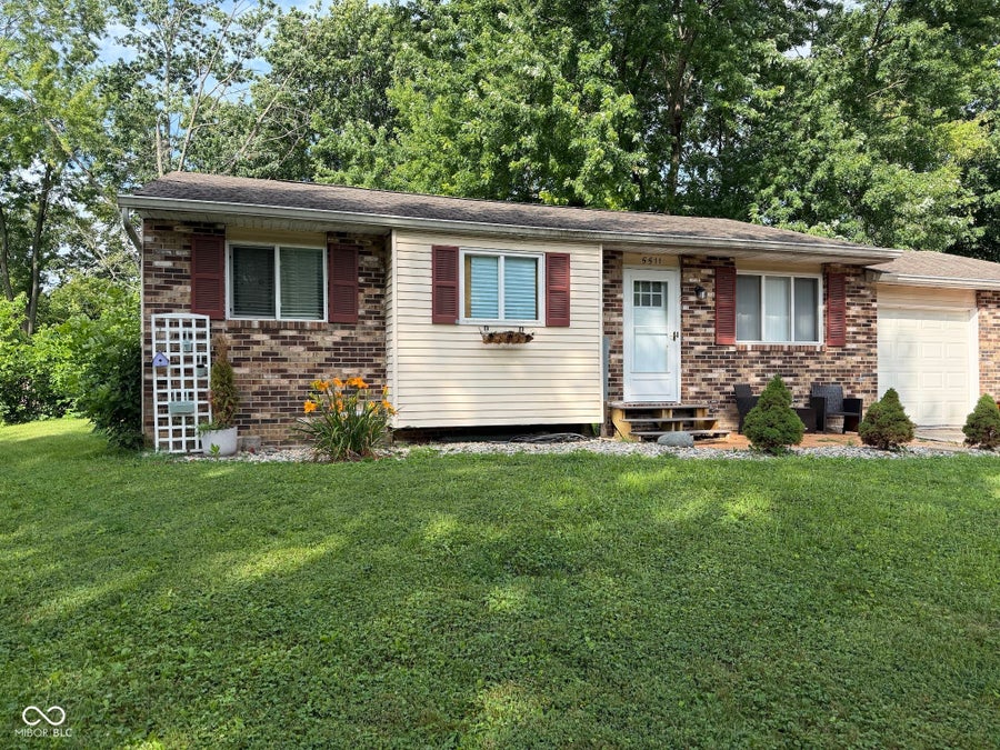 Property photo for 5511 Lunsford Drive, Indianapolis, IN