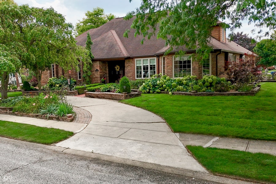 Property photo for 1521 Secretariat Lane, Indianapolis, IN