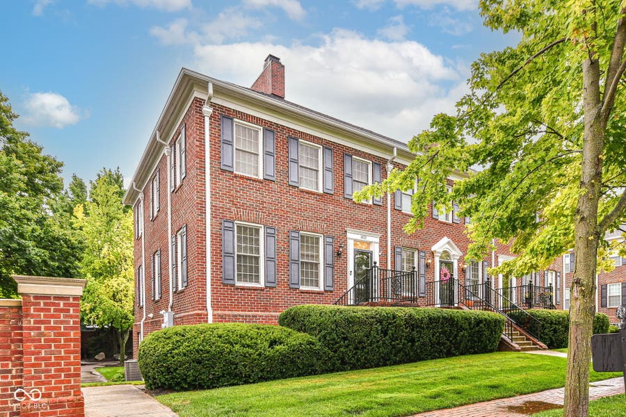 Property photo for 4022 Heyward Place, Indianapolis, IN