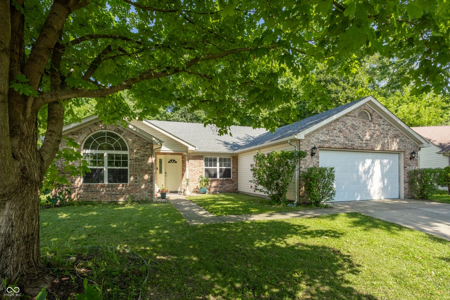 Property photo for 2908 Rothe Lane, Indianapolis, IN