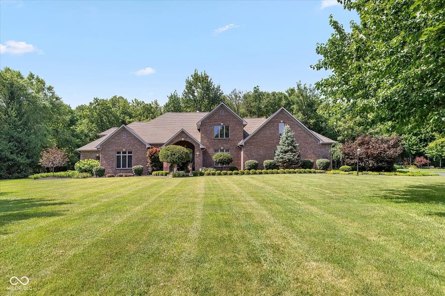 Property photo for 9020 Shetland Lane, Indianapolis, IN