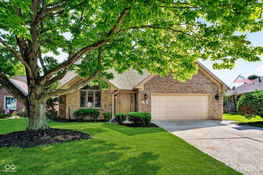 Property photo for 716 Royal Troon Court, Avon, IN