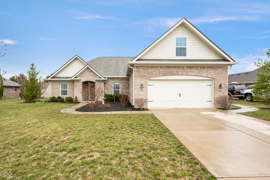 Property photo for 7236 Sunset Point Drive, Indianapolis, IN