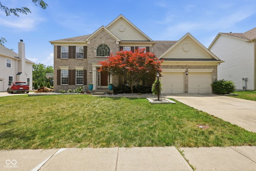 Property photo for 5729 Fairbourne Court, Carmel, IN