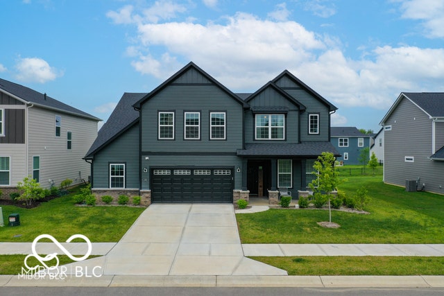 Property photo for 15192 Montfort Drive, Noblesville, IN
