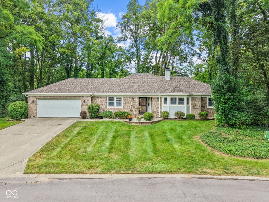 Property photo for 11524 Geist Woods, Indianapolis, IN