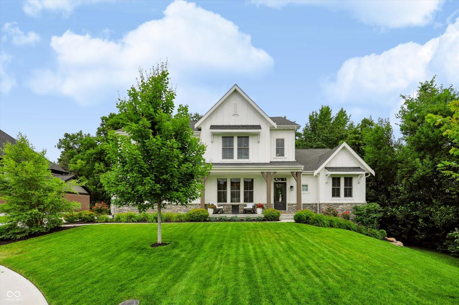 Property photo for 230 Elmsborough Bend, Westfield, IN