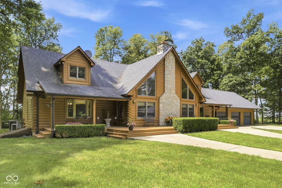 Property photo for 1375 N 800 E, Manilla, IN