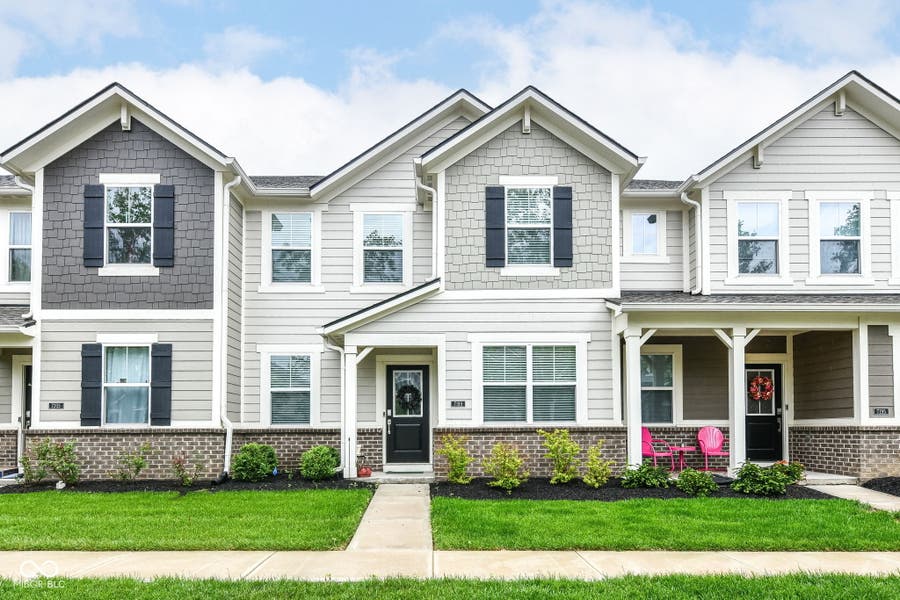 Property photo for 7199 Governors Row, Avon, IN