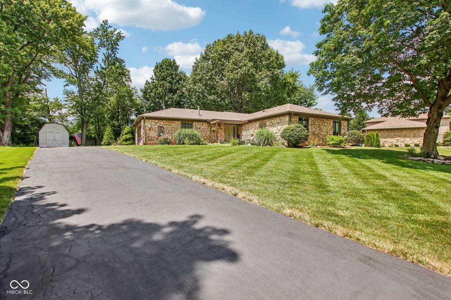 Property photo for 11318 Rolling Springs Drive, Carmel, IN