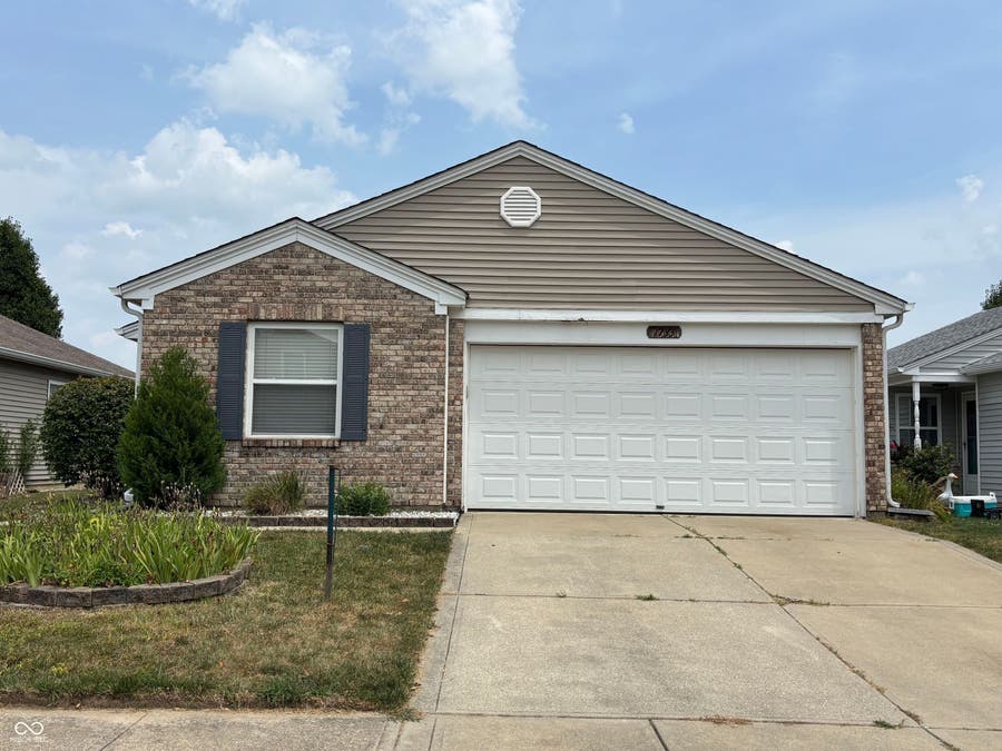 Property photo for 1733 Blue Grass Pkwy, Greenwood, IN
