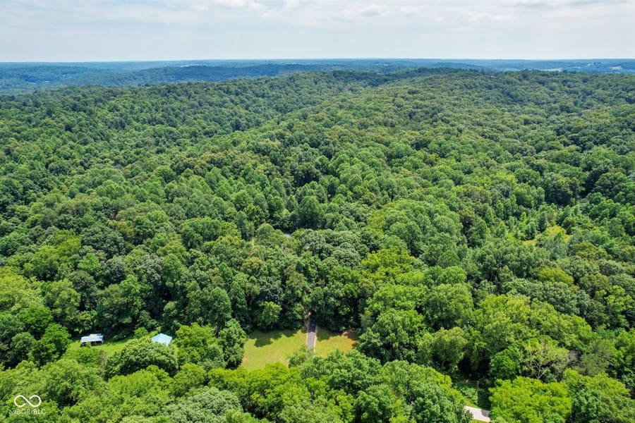 Property photo for 5538 E Washboard Road, Bloomfield, IN