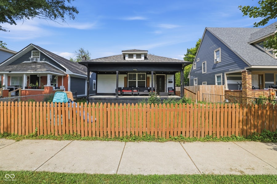 Property photo for 910 N Olney Street, Indianapolis, IN
