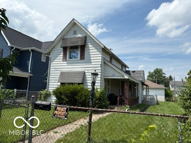 Property photo for 208 E 8th Street, Muncie, IN