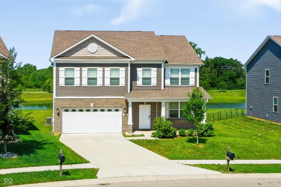 Property photo for 2738 Pointe Club Road, Indianapolis, IN
