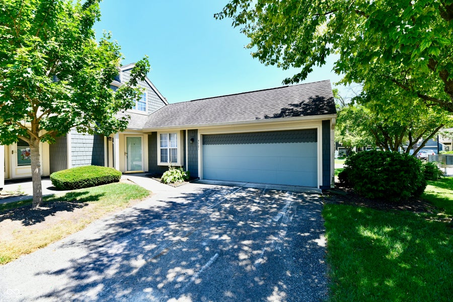 Property photo for 4721 Charrington Circle, Indianapolis, IN