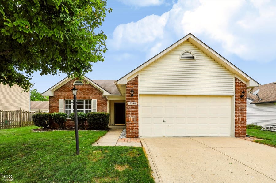 Property photo for 10348 Northbrook Drive, Fishers, IN