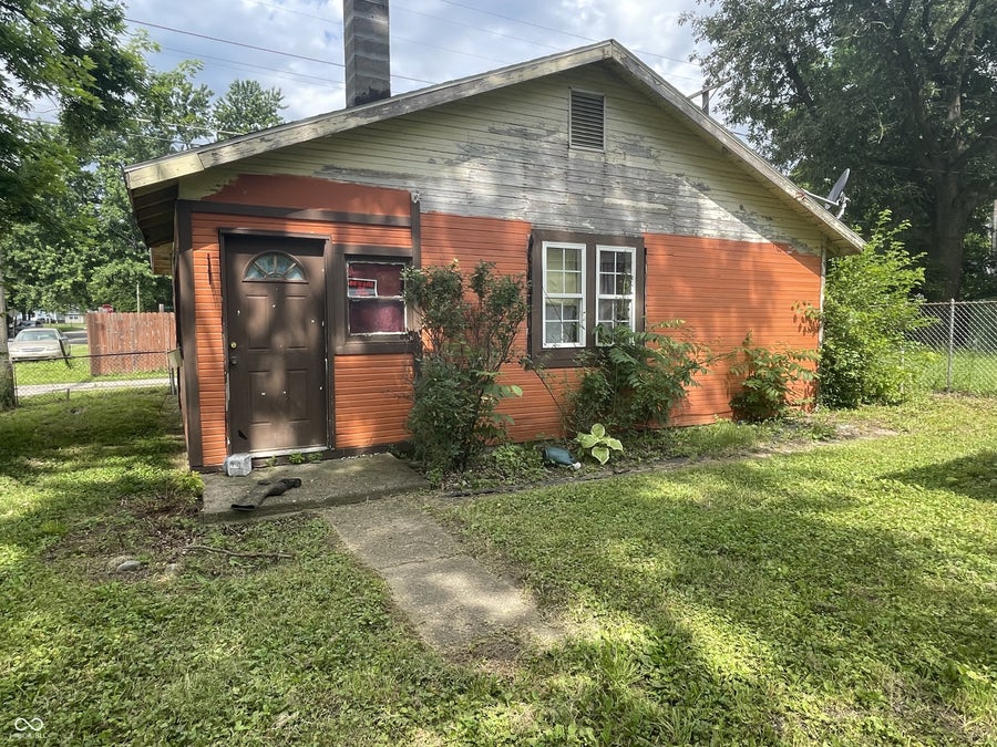 Property photo for 304 E 16th Street, Muncie, IN