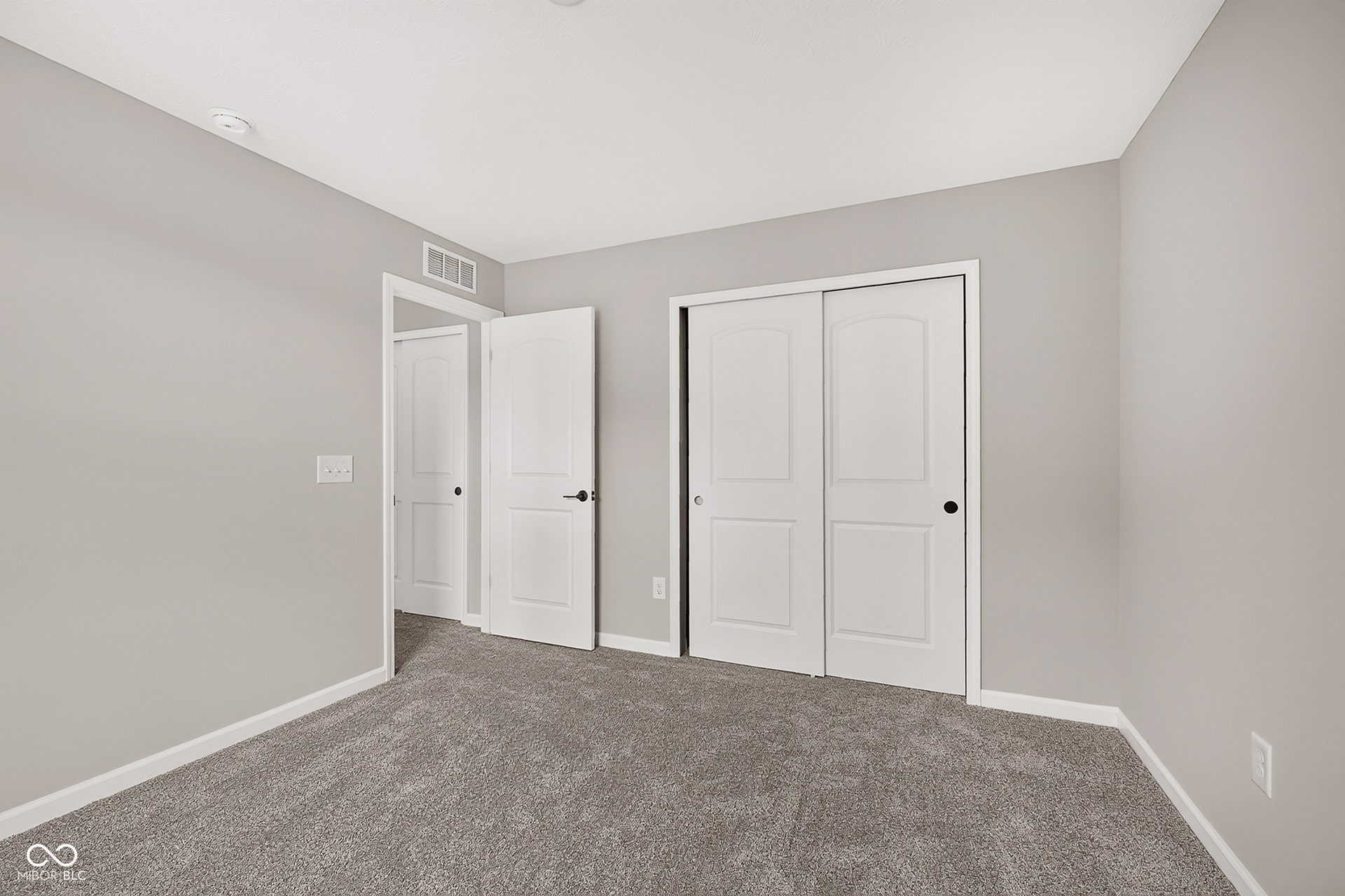 903 Sugarland Way, Greenwood, IN 46143 903 Sugarland Way, Greenwood, IN 46143