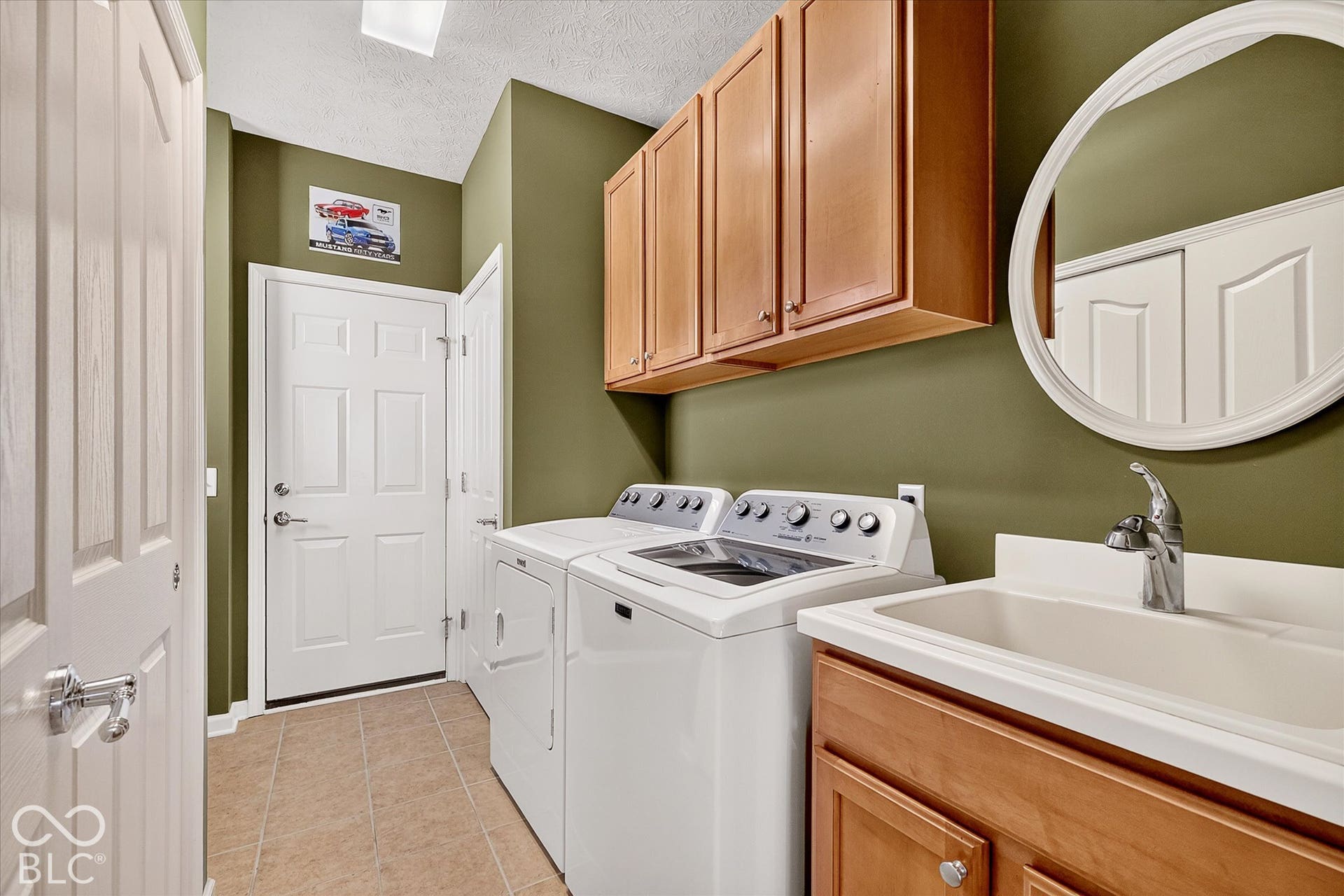 15258 Trebbiano Drive, Fishers, IN 46037 15258 Trebbiano Drive, Fishers, IN 46037
