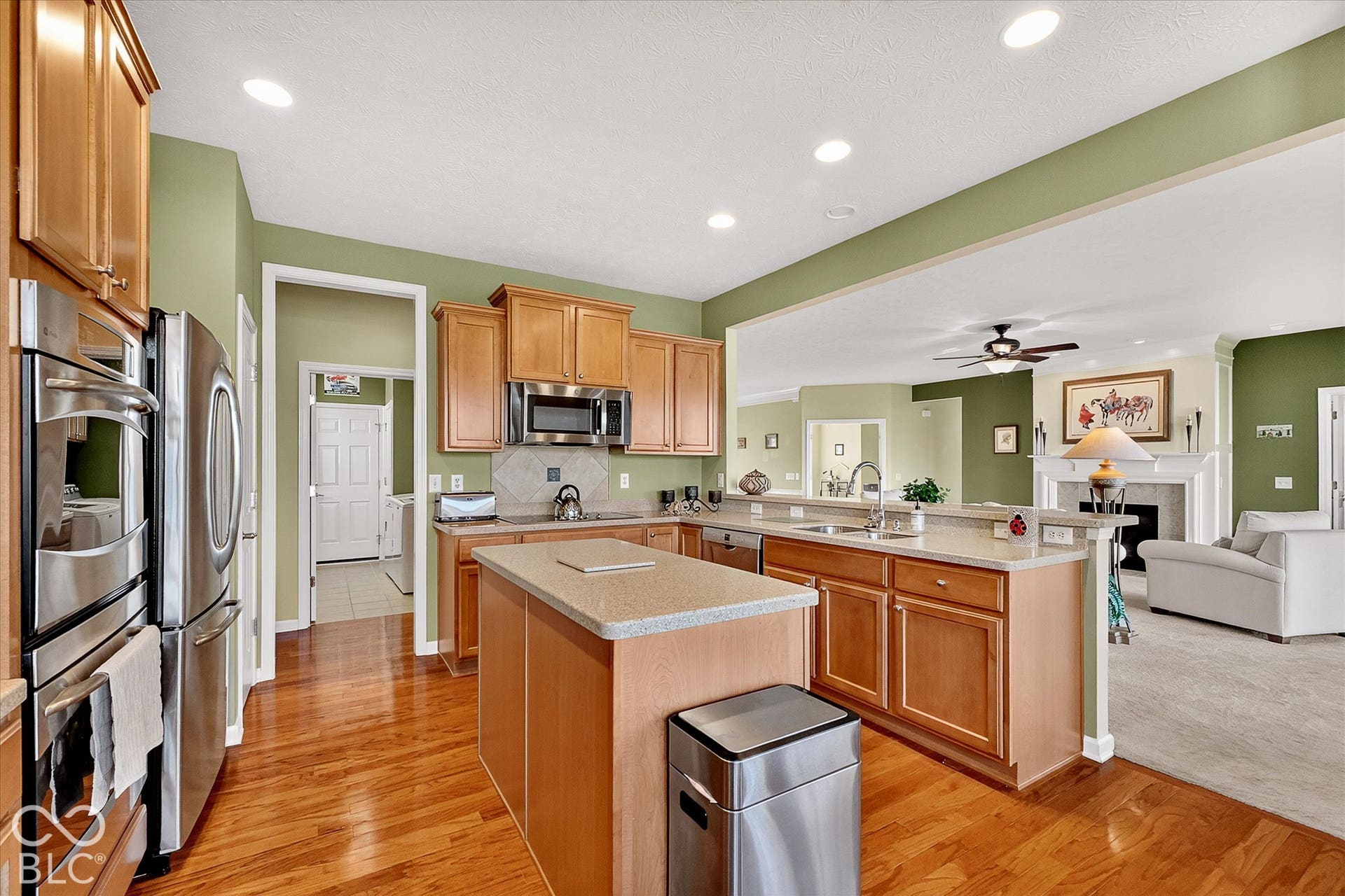 15258 Trebbiano Drive, Fishers, IN 46037 15258 Trebbiano Drive, Fishers, IN 46037