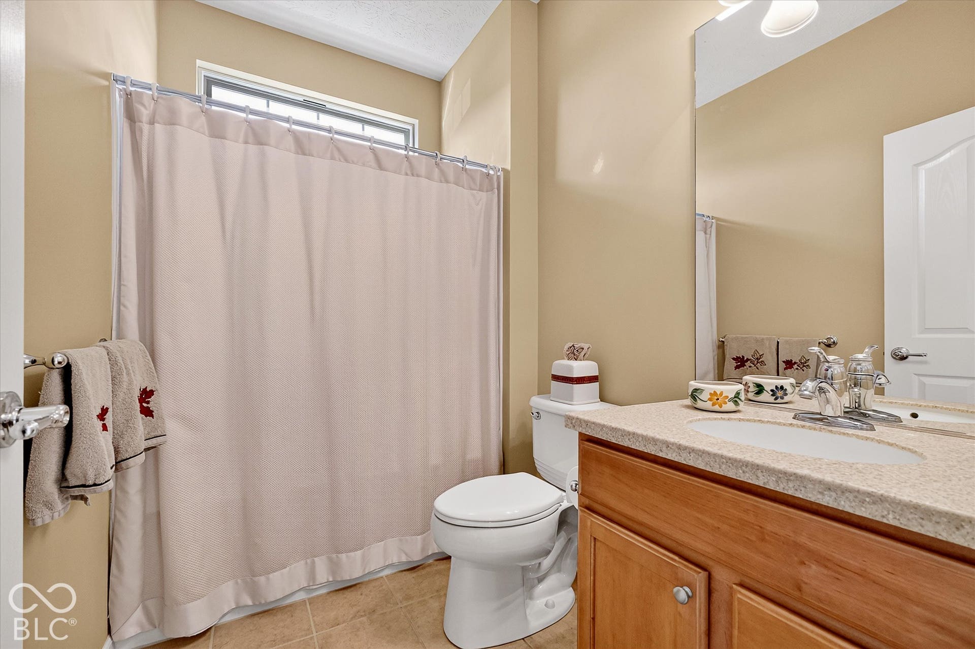 15258 Trebbiano Drive, Fishers, IN 46037 15258 Trebbiano Drive, Fishers, IN 46037