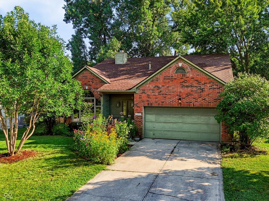 Property photo for 5444 N Meadow Drive, Indianapolis, IN