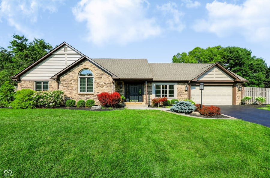 Property photo for 15014 Romalong Court, Carmel, IN