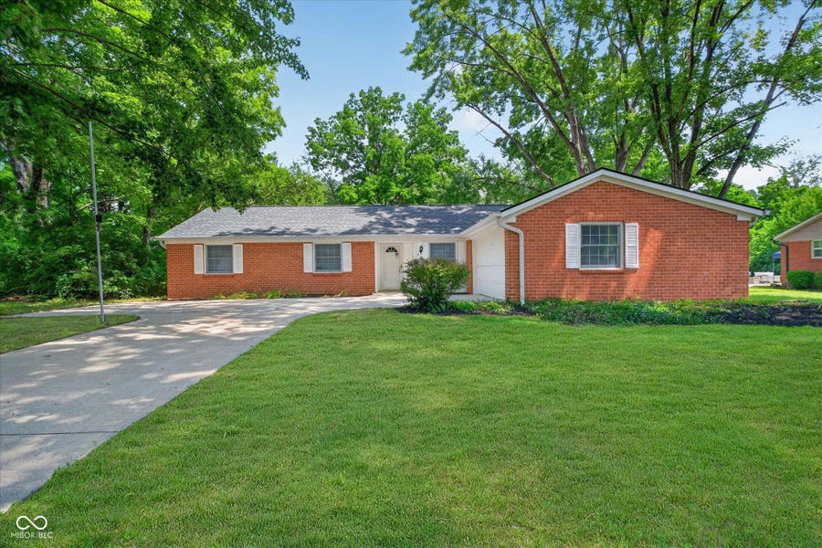Property photo for 7565 Keating Drive, Indianapolis, IN
