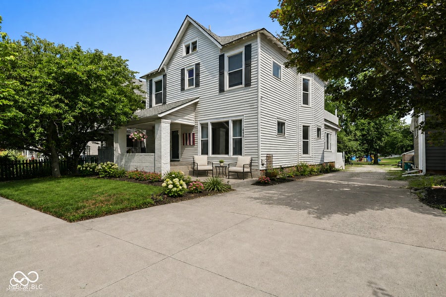 Property photo for 690 E Jefferson Street, Franklin, IN