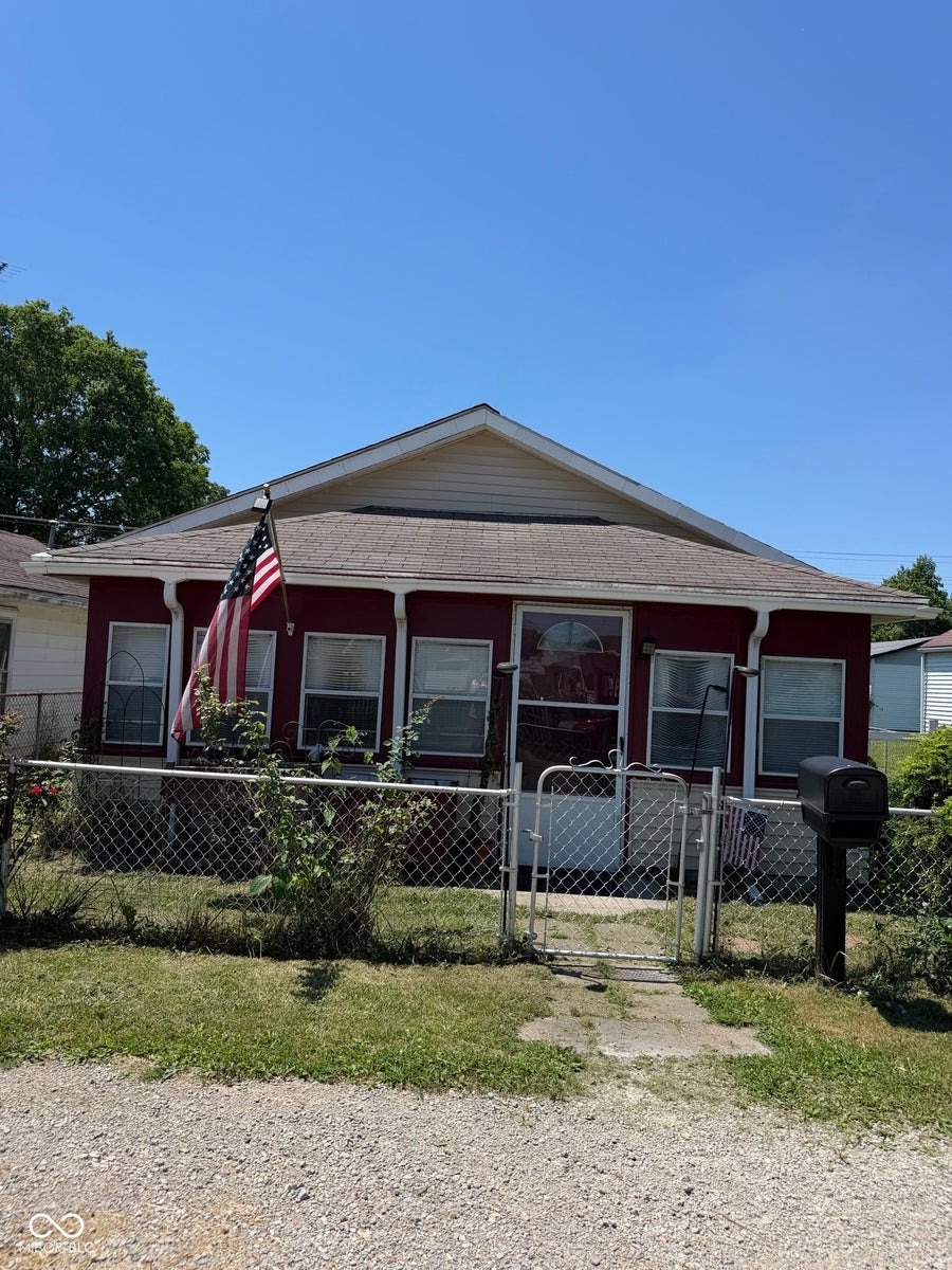 Property photo for 3005 S Pershing Drive, Muncie, IN