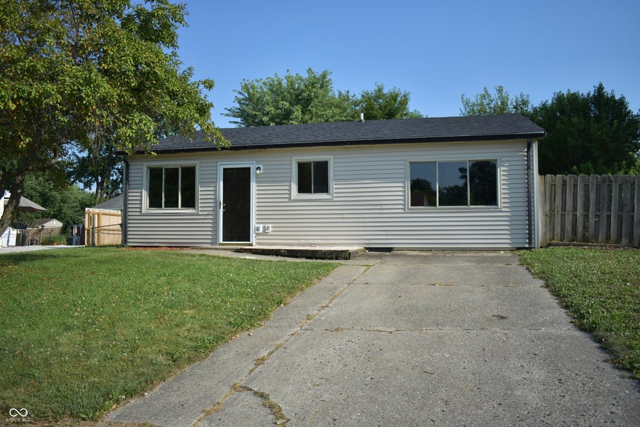 Property photo for 5531 Northport Drive, Indianapolis, IN