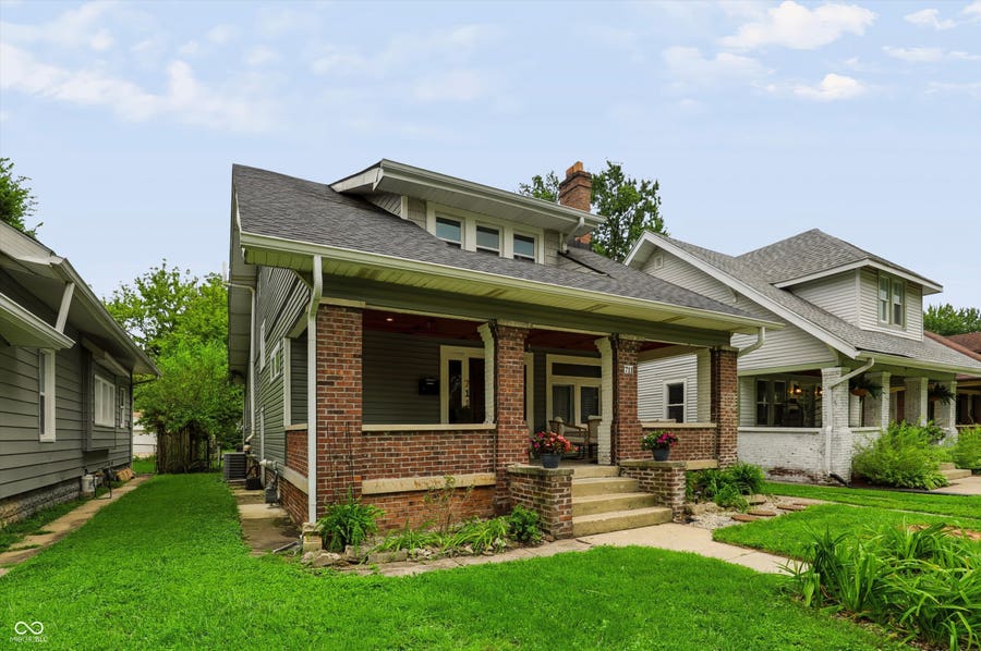 Property photo for 711 N Dequincy Street, Indianapolis, IN