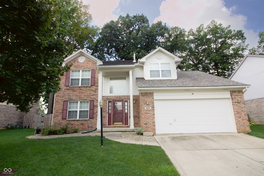 Property photo for 923 Stave Oak Drive, Beech Grove, IN