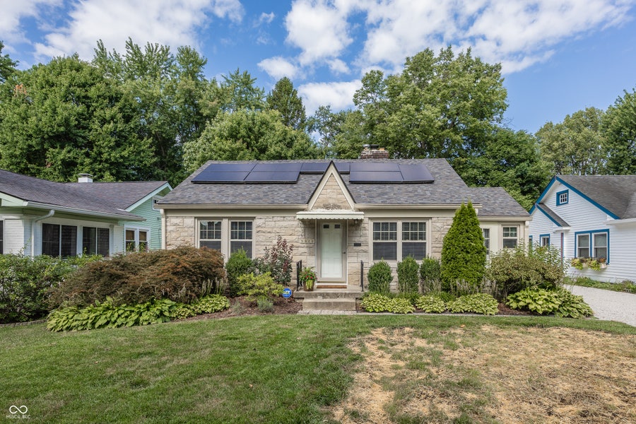 Property photo for 5828 Indianola Avenue, Indianapolis, IN