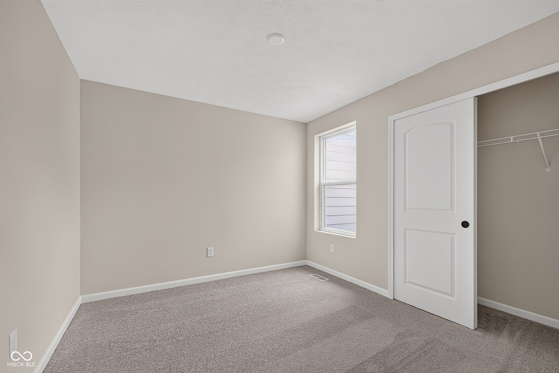 9855 Behner Drive, Fishers, IN 46250 9855 Behner Drive, Fishers, IN 46250
