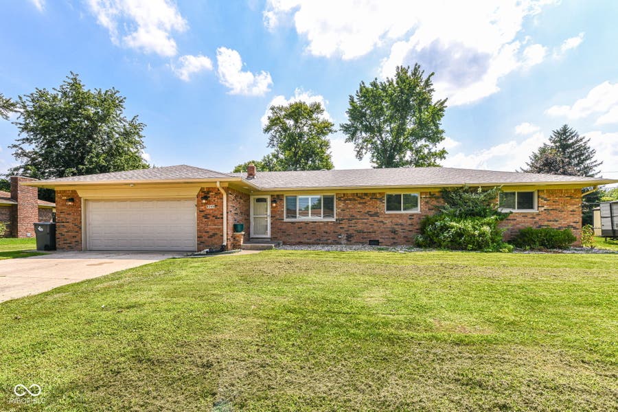 Property photo for 8245 Palmetto Lane, Indianapolis, IN