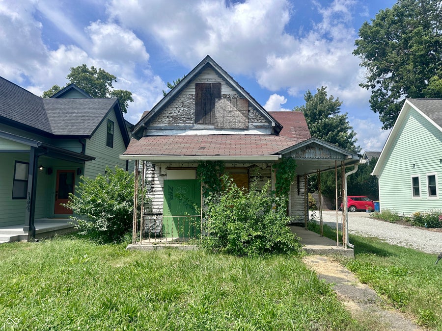 Property photo for 1310 E Saint Clair Street, Indianapolis, IN