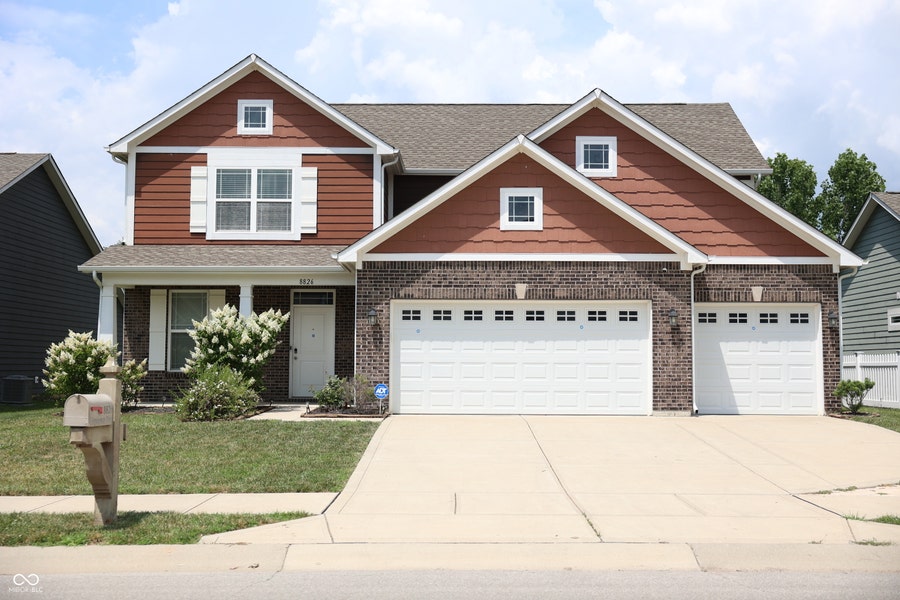 Property photo for 8826 Hemingway Drive, Indianapolis, IN