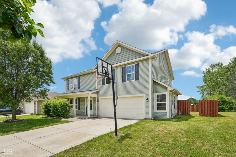 Property photo for 234 School House Drive, Greenfield, IN