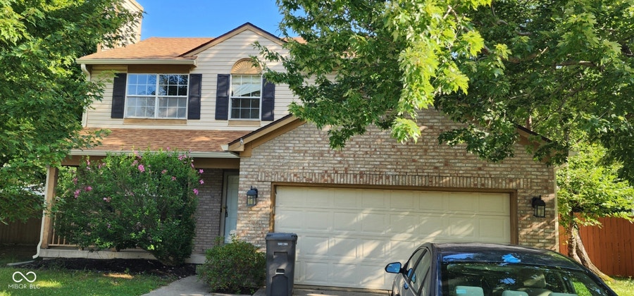 Property photo for 5626 Prince Woods Circle, Indianapolis, IN