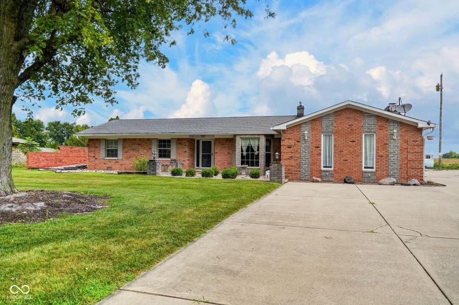 Property photo for 7420 W Sacramento Drive, Greenfield, IN