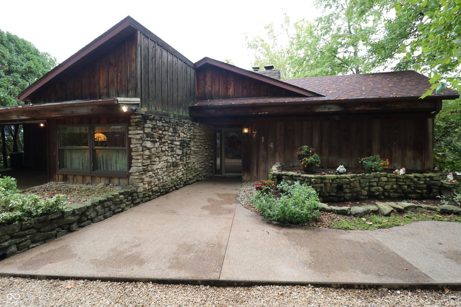 Property photo for 714 Edgewood Drive, Batesville, IN
