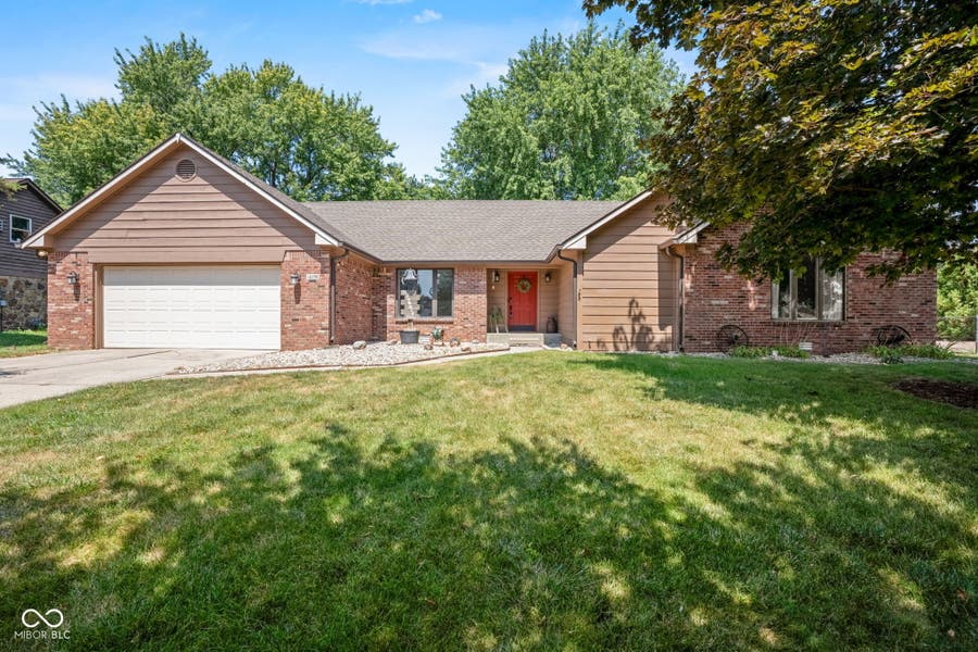 Property photo for 12150 Sunrise Court, Indianapolis, IN
